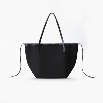 Canvas cowhide splicing bag